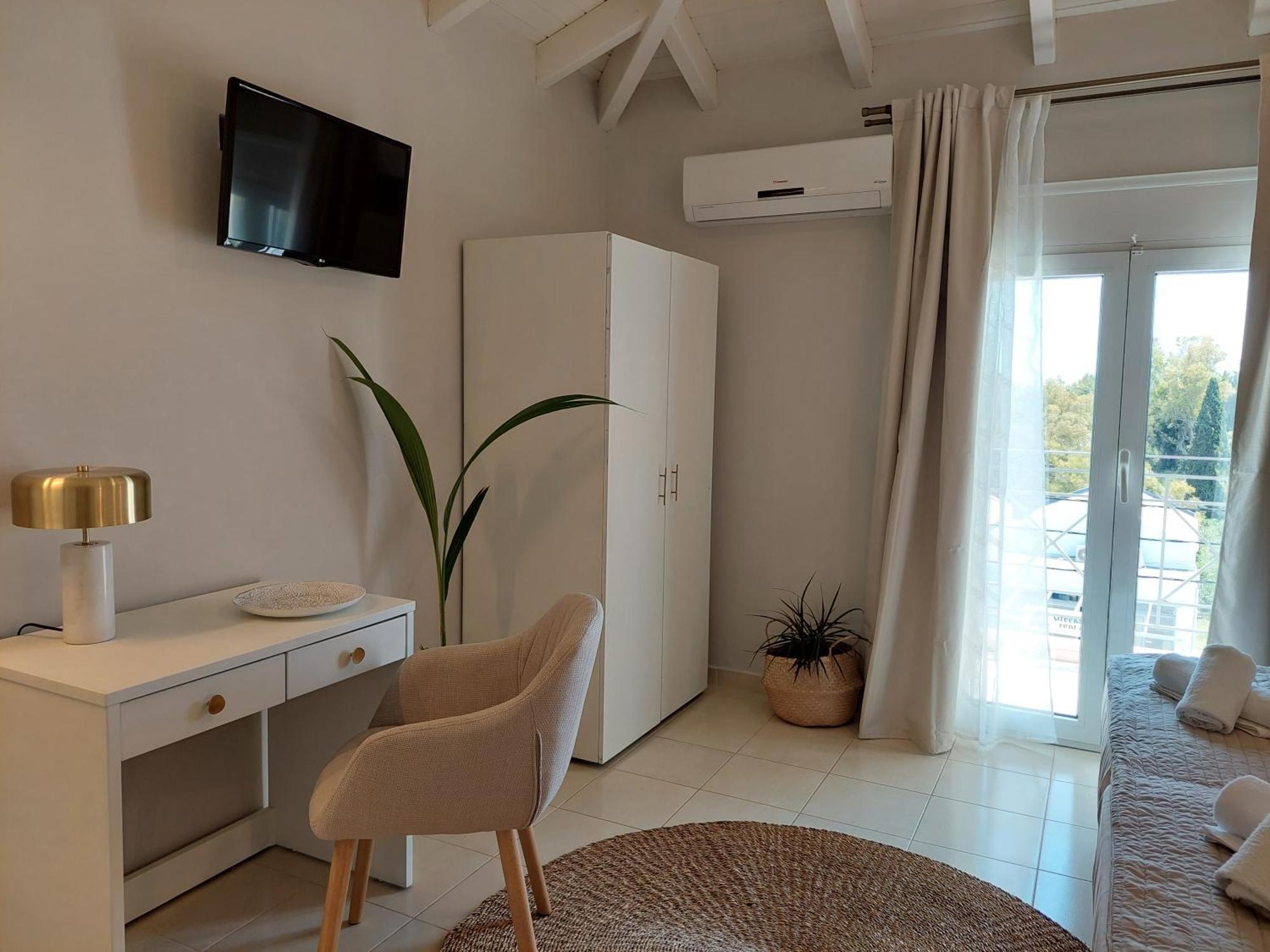 Nikkos Apartments Skala  Zimmer foto